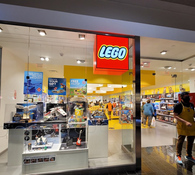 The LEGO Store Destiny (Syracuse,&nbspNY)